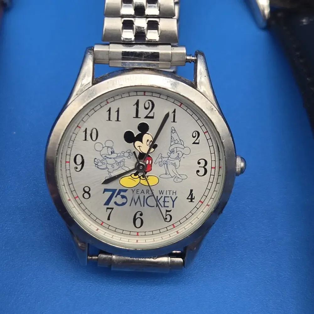 Lot of 16 Character Watches Disney Mickey Minnie Tinker Bell Pooh Untested